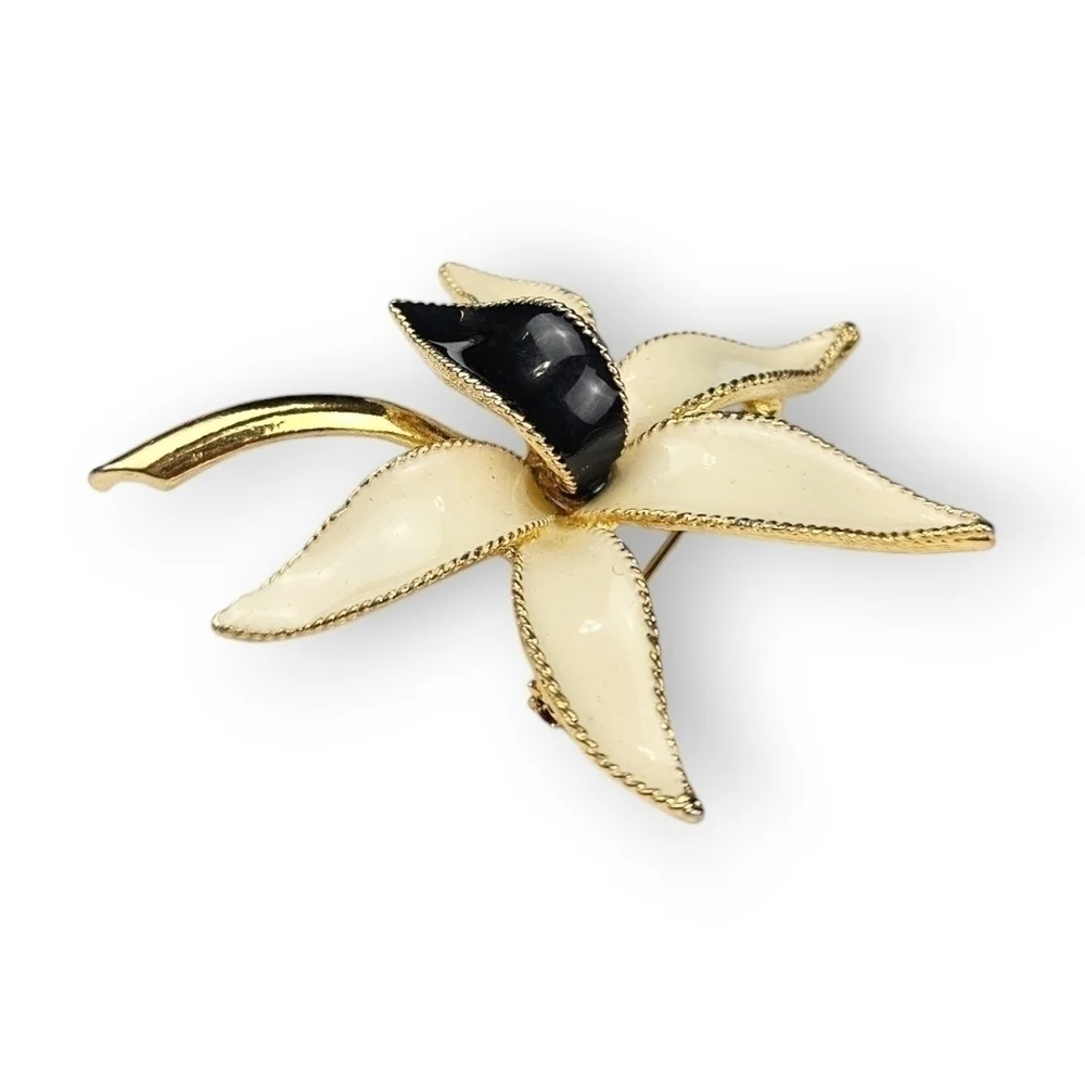 Vintage enamel gold